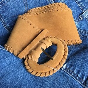‼️ SALE ‼️ NWT Suede Wide Belt  70’s INSPIRED